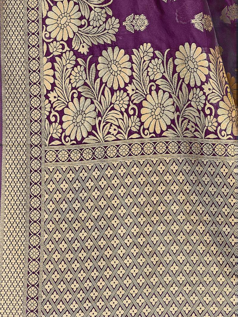 Mehrang Purple Woven Banarasi Silk Saree with Blouse
