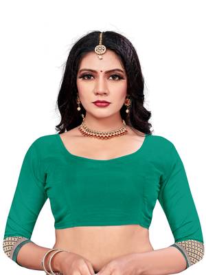 Mehrang Rama Woven Banarasi Silk Saree with Blouse 5