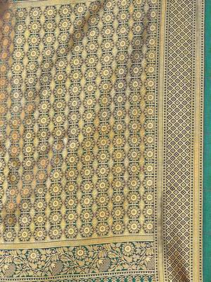 Mehrang Rama Woven Banarasi Silk Saree with Blouse 5