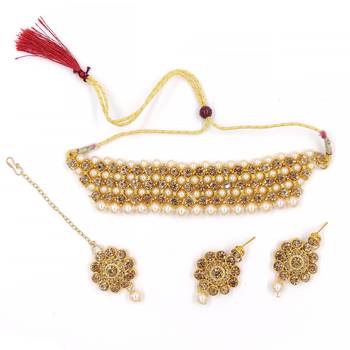 Gold crystal chokers 2