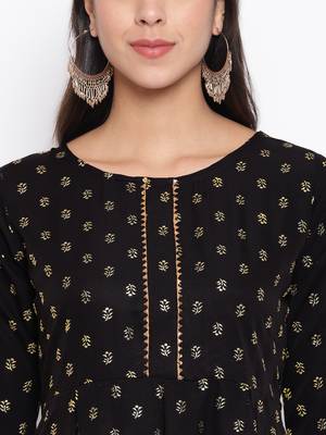 Black printed crepe ethnic-kurtis 4