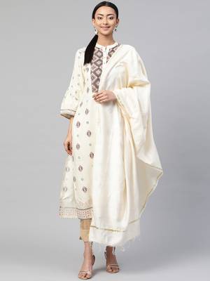 Juniper Ivory Rayon Printed Straight Kurta Dupatta Set with Rubber-band 1