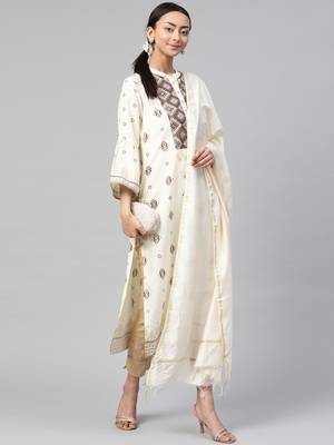 Juniper Ivory Rayon Printed Straight Kurta Dupatta Set with Rubber-band 3