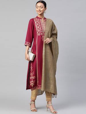 Juniper Wine Rayon Printed Straight Kurta Dupatta Set with Rubber-band 3