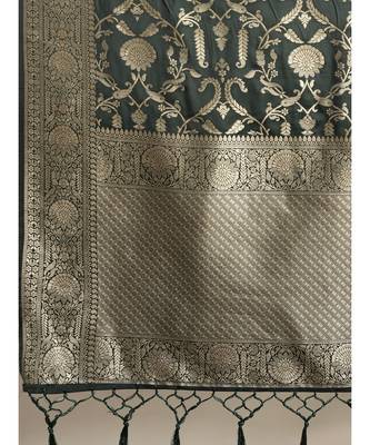GREEN jacquard sarees 5