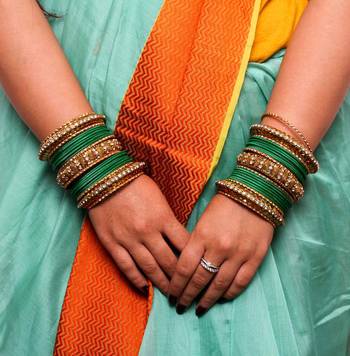 Green bangles-and-bracelets 1