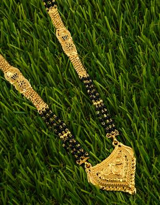 Gold mangalsutra 3
