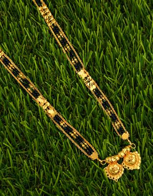 Gold mangalsutra 4