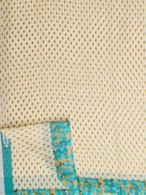 Cream Printed Georgette Saree With Blouse 6