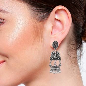 Silver zircon   earrings 3
