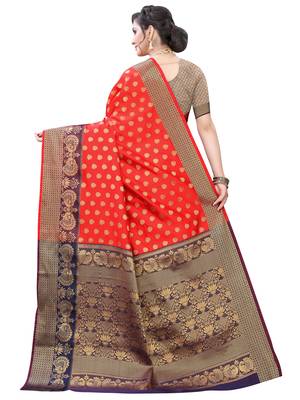 Red woven silk blend saree with blouse 2