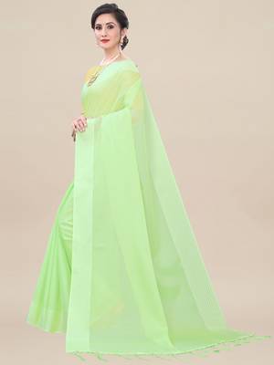 Green solid net saree with blouse 3
