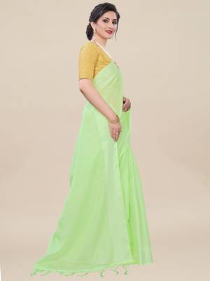 Green solid net saree with blouse 4