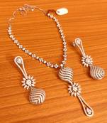 White necklace-sets