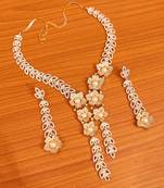 White necklace-sets