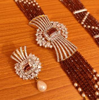 Brown necklace-sets 3