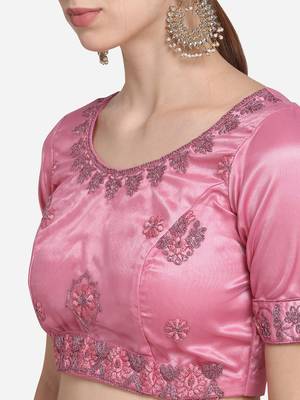 Light-pink embroidered net semi stitched lehenga 3