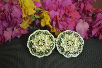 Black Meenakari Work With pearl Stone Border studs 1