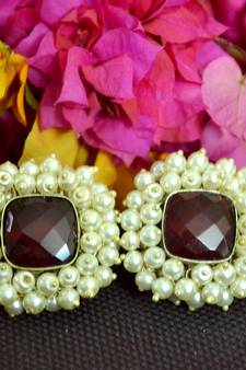 Maroon Bunched Pearls onyx Stone Wedding studs
