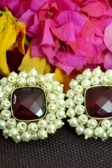Maroon Bunched Pearls onyx Stone Wedding studs