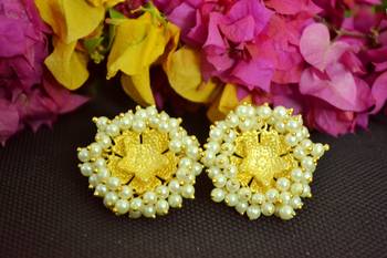 Designer Golden Pearl Stone studs earrings 3