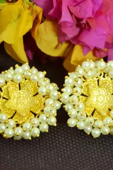 Designer Golden Pearl Stone studs earrings