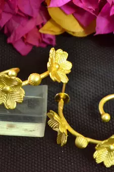  Designer golden studs earrings
