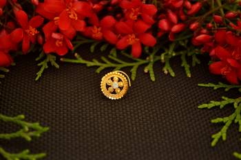 Designer diamond gold plated premium brass based nose ring or nose pin 4