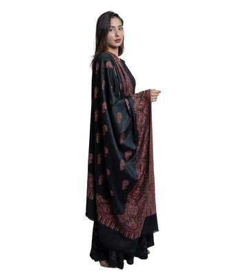 Fine Wool  Paisely Designer Border with Jaal  Kashmiri  Jacquard Wooven Soft & Warm Shawl / Stole/ Wrap 4