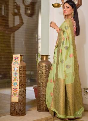 Light Green Cotton Traditional Saree 3
