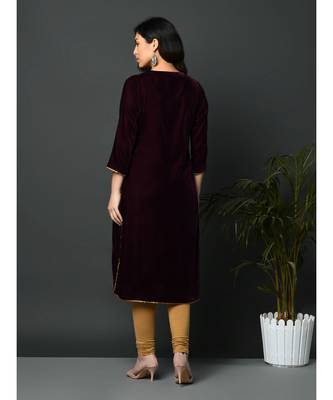Wine coloured loose velvet kurta with golden gota detailing 2