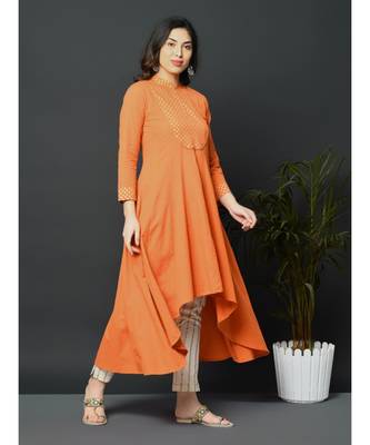 Orange flex assymetric hem kurta with printed yoke 4