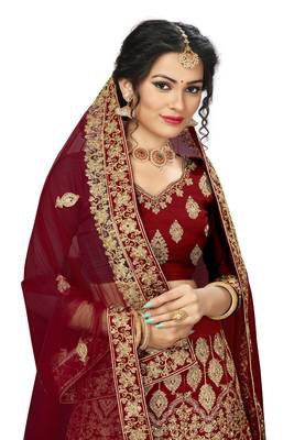 Maroon embroidered velvet semi stitched lehenga 2