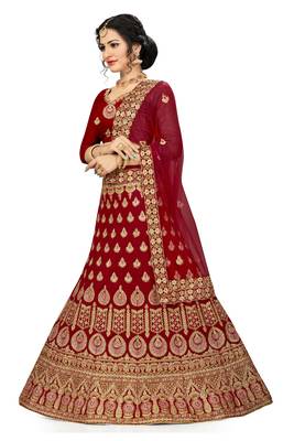 Red embroidered velvet semi stitched lehenga 2