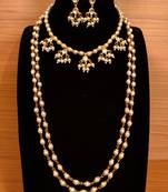 White necklace-sets