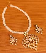 White necklace-sets