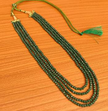 Green necklaces 1