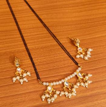 White mangalsutra 1