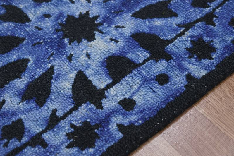 Hand Tufted Rug 3'x 5' Dark Grey