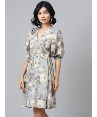 Grey Floral Puff Sleeve Smocked Dress 2