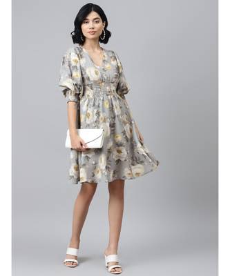 Grey Floral Puff Sleeve Smocked Dress 4