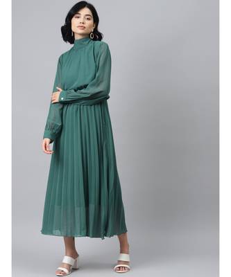 Emerald Green Neck Tie-Up Pleated Dress 1