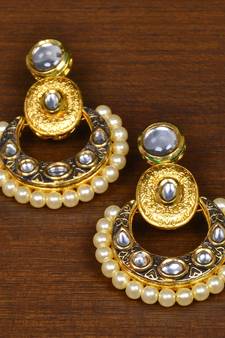 Kundan Embellished Pearl and Meenakari Worked Designer Earrings 217ED166