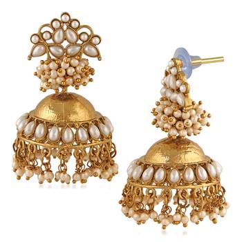 White pearl earrings 3