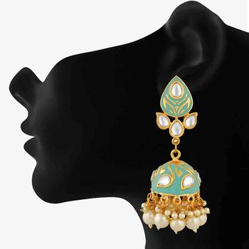 White crystal earrings 2