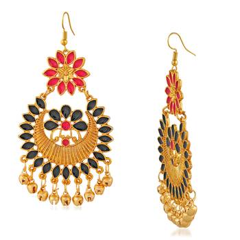 Red earrings 3