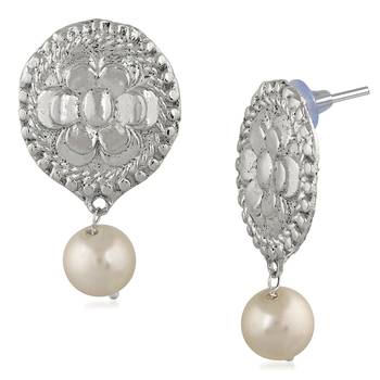 White pearl earrings 3