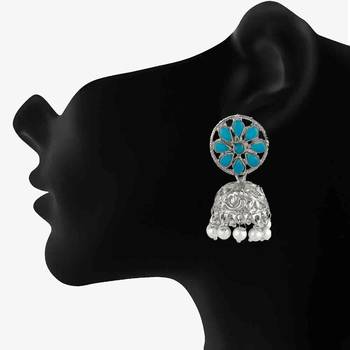 Blue crystal earrings 2