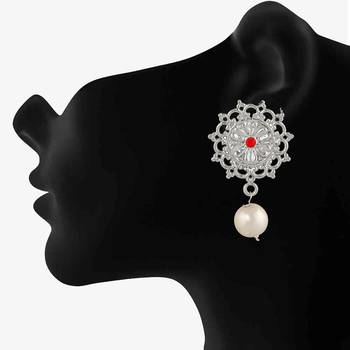 Red crystal earrings 2