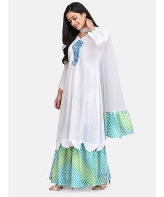 White kurti blue chikankari thread work leheriya green garara nd dupatta with leheriya border 3
